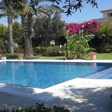Dalyan With Pool بيت للعطل