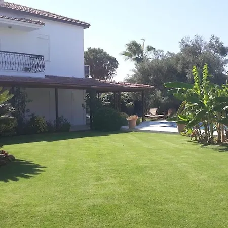 Casa vacanze Dalyan With Pool Çeşme