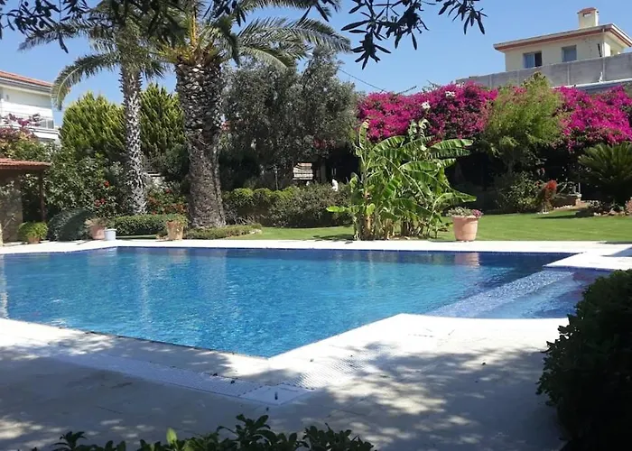 Dalyan With Pool بيت للعطل